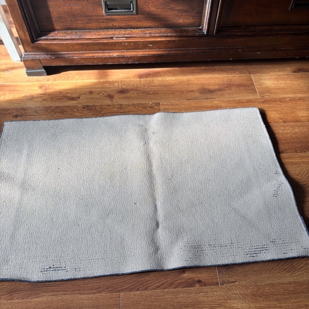 Navy and White Patterned Rug - Picture 4 of 5